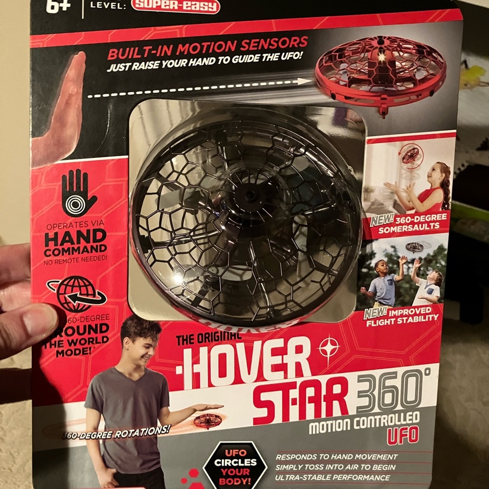 Hover Star 360° Motion Controlled UFO